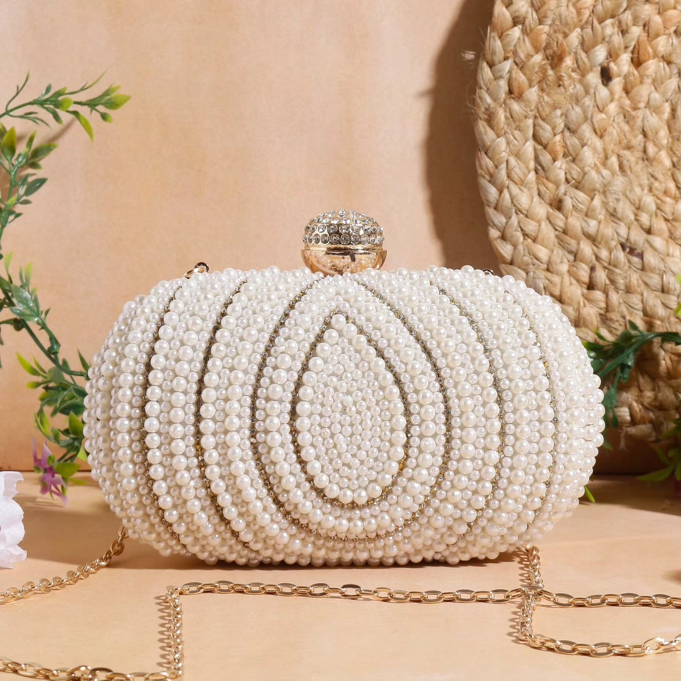 Pearl Embroidery Clutch Bag