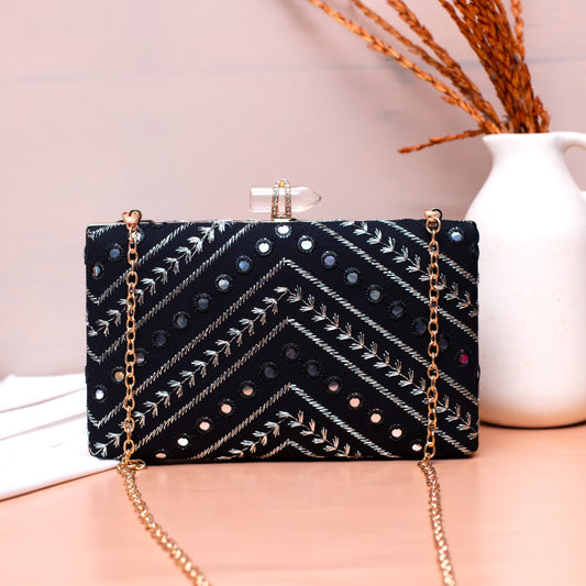 Embroidered Party Clutch Bag